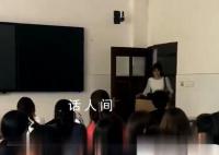 95后女老师自费为学生送520玫瑰 你就是浪漫本身