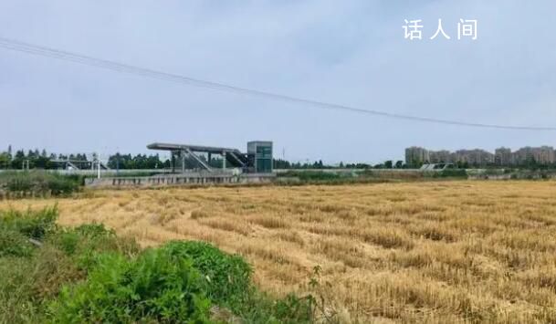 投2亿建的地铁站成“孤岛” 引发了人们对于这种民生工程投资浪费和民众不满的原因的关注