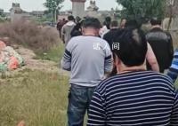 被害10岁男童生父:不知生母为何杀子