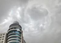 内蒙古天空惊现天空之眼 通辽市科尔沁区上空出现小尺度涡旋