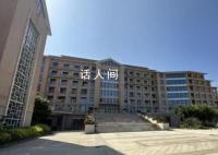34岁员工天台自缢:被扣工资一年多