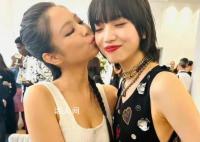 Jennie小松菜奈热聊 粉丝：梦幻联动让梦想成真