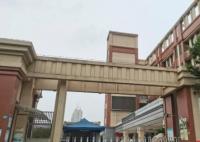 校内被撞身亡小学生母亲坠楼身亡 回应：情况属实正在调查