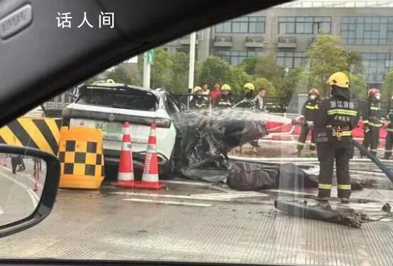 收费站4死车祸:疑网约车疲劳驾驶