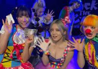 日本女团成员灌篮粉喝洗洁精 嘲笑对方吐泡沫引发热议