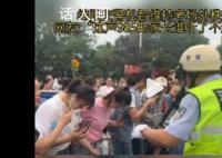 这声985的家长谁听了不迷糊 交警维持考场外秩序时的机智一幕引起关注