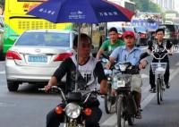 这座一线城市要限电动自行车 谁具有优先路权