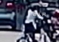 女子骑车手扶帽子头部着地身亡 发生了什么事