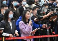 专家称不必对新闻无用论感到恐慌 闭着眼睛报一个专业都比新闻好?