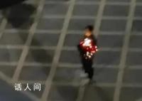 男生表白遭拒 大喊对方是“女同”