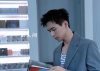 李现看秀外网影响力 现男友在任何场合都游刃有余