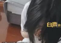 女生发烧考618分挨个房间报喜 忍不住大哭了出来