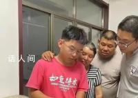 感动全网的环卫工儿子考470分 超过河北省本科线31分