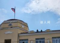 目击者:俄直升机向瓦格纳车队开火 引发国际社会关注