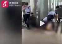 男子高铁站持刀刺2人致1死 案件正在调查处理中