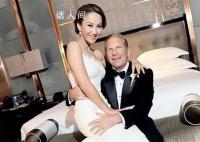 李玟曾饱受离婚困扰 前夫多次出轨