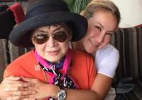 曝李玟妈妈不吃不睡状态差 令人非常担心