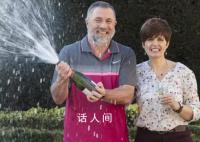 夫妇中3亿7年后各自和新人住豪宅 曾发誓继续过普通生活