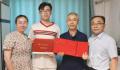 国科大录取通知书含7颗大豆 在新生心中种下一颗科学的种子