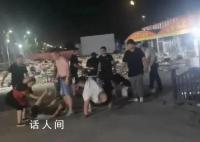 淄博两烧烤店老板当街大打出手 淄博登上热搜的新闻开始变得不堪