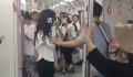 女子疑儿子被偷拍打伤女孩 警方立案
