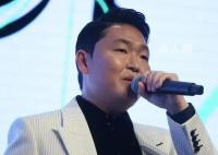 韩国洪灾鸟叔称天气完美引众怒 韩国持续暴雨已造成40多人死亡