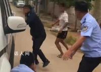 男子疑持棍棒打死父亲并袭警 目前事件还在处理中