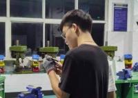 杭州高职小伙一毕业被开18万年薪 对自己的未来充满信心