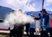 老太疑在国道搭帐篷致堵车几公里 引发了社会各界广泛关注