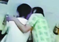 吃早餐被女生强吻男子已报警 目前已经介入调查