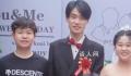 女子翻结婚照发现老公弟弟十指相扣 这画面引起了网友的围观