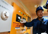 90余台应急发电车抵达涿州 可以保障小区居民基本生活所需