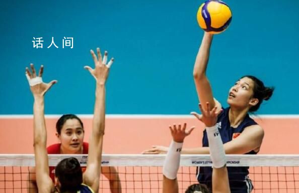 中国女排击败巴西晋级决赛 妹妹们好样的