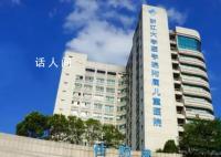 医生让去指定药店买天价药?院方调查