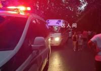 女子山坡上自缢身亡?警方回应