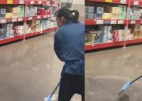 上海暴雨山姆被淹 网友:变汤姆了