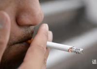 男子日抽百根烟啤酒当水喝患多种癌症 治疗依从性差癌症不停复发