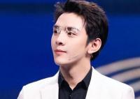 李佳琦幕后老板财富高达170亿 戚振波个人资料介绍