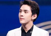 哭着道歉的李佳琦 真的年入18亿?