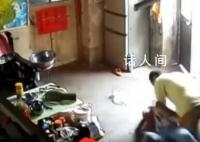 买350元柜子遭家暴女子暂不离婚 妇联等部门已介入了解该家暴事件