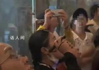 山西导游用激光笔照射佛像被投诉 导游的行为会破坏文物