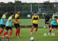 中国男足亚运队今晚首秀对阵印度 已经做好打响杭州亚运会头炮的准备