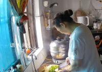 妻子开空调引婆婆不满被丈夫拖出门 背后真相令人愤怒