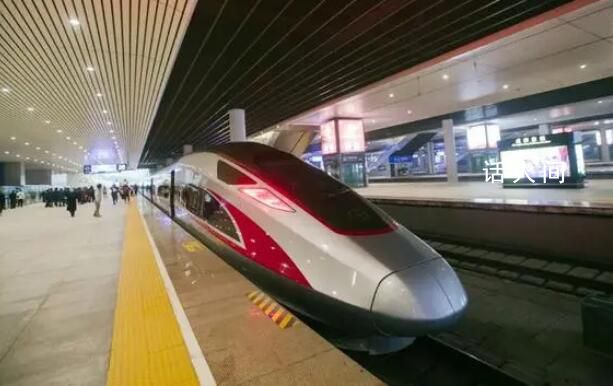 12306回应强制买长乘短 铁路部门将优先满足乘坐全程的旅客的需求