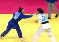 韩国选手打对手脸被罚出场 细节披露