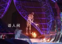 汪顺和数字人点燃主火炬 科技和创意拉满