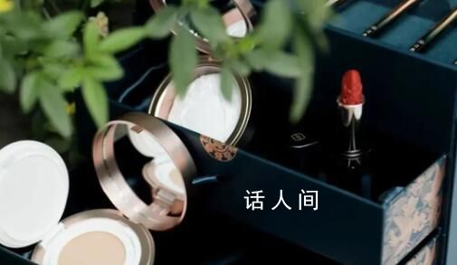 花西子称要和香奈儿门对门 有网友说花西子这是在发疯