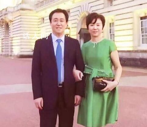 许家印家族已套现500亿 前妻疑已离港