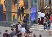 据统计泰国每100人中约有15支枪 泰国有超过1030万名平民持有枪支