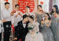 职业伴娘国庆8天8场婚礼 负责活跃气氛的工具人